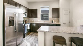 Landing at The Briarly - 2 Bedrooms in Westside